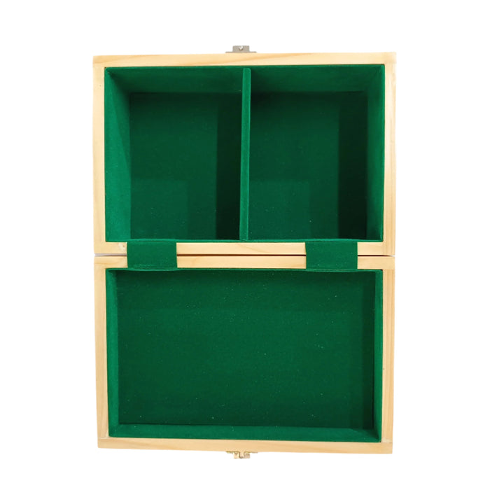 קופסת אחסון שחמט מעץ אורן עם פנים קטיפה