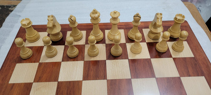 סט שחמט רשמי של אליפות העולם של פיד"ה - אדום חום