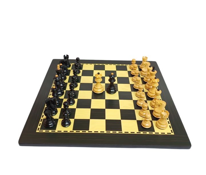 ערכת שחמט זאגרב עם לוח MDF - מלך בגובה 8.25 ס״מ