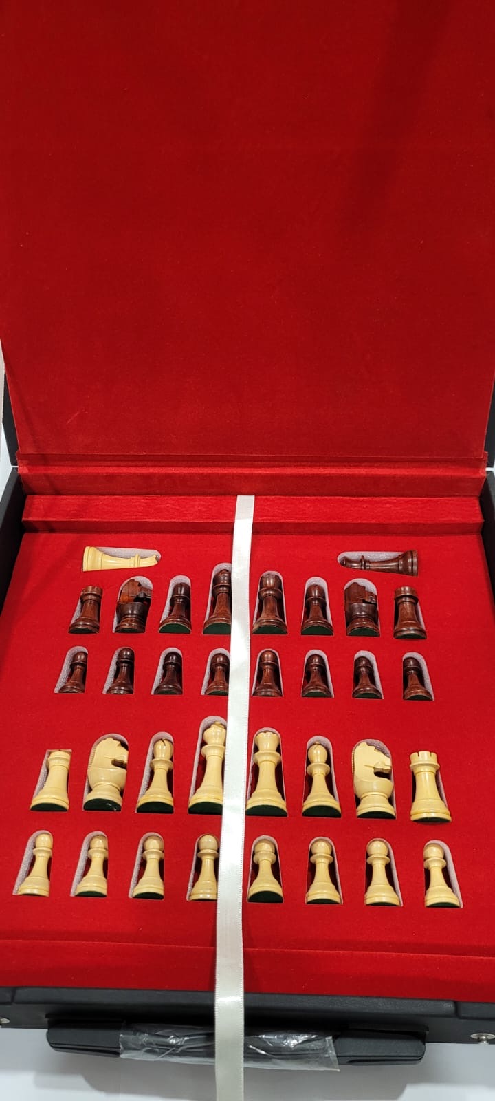 Official FIDE World Chess Championship Chess Set - Red Brown