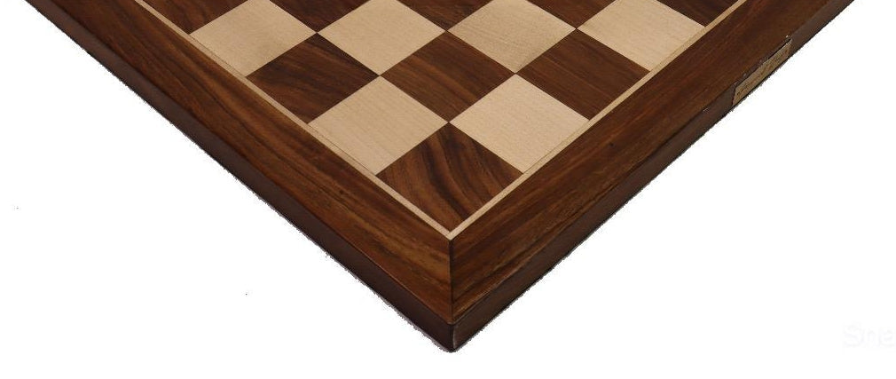 The Grandmaster Chess Set - My Chess Sets