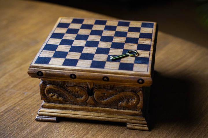 Wooden Chess Set With A Hidden Key And Velvet Storage Department - Roman’s Era ThemedMy Chess Sets