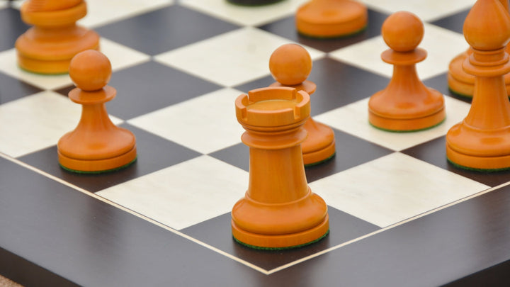 Repro 1904 Cambridge International Congress Pieces in Ebonized / Antiqued Boxwood – 4” King With Black Maple Board My Chess Sets