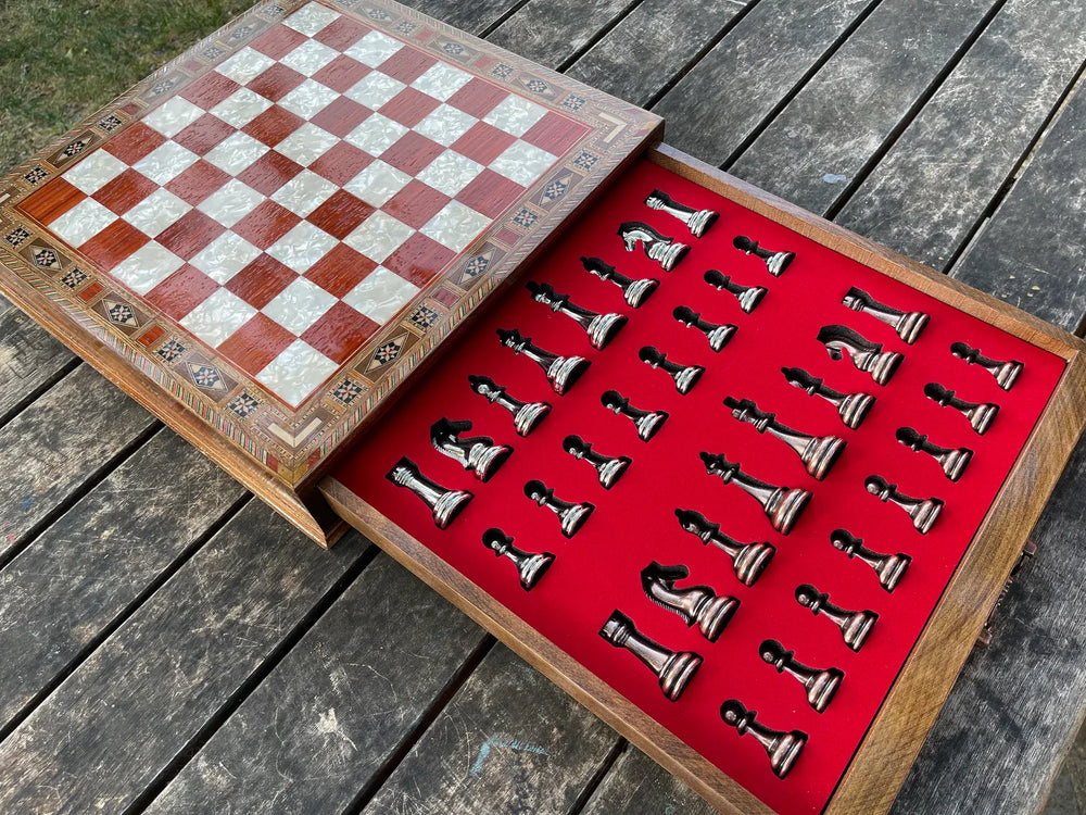 Handmade Luxury Chess Set (Storage & Personalization)My Chess Sets